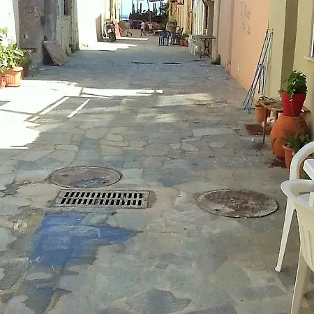 House By The Sea, In The Heart Of Chania!